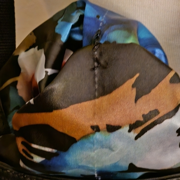 TYLER RODAN CROSS BODY - Picture 5 of 6